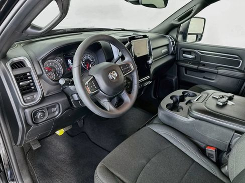 Used 2026 RAM 2500 Big Horn AWD/4WD image 30