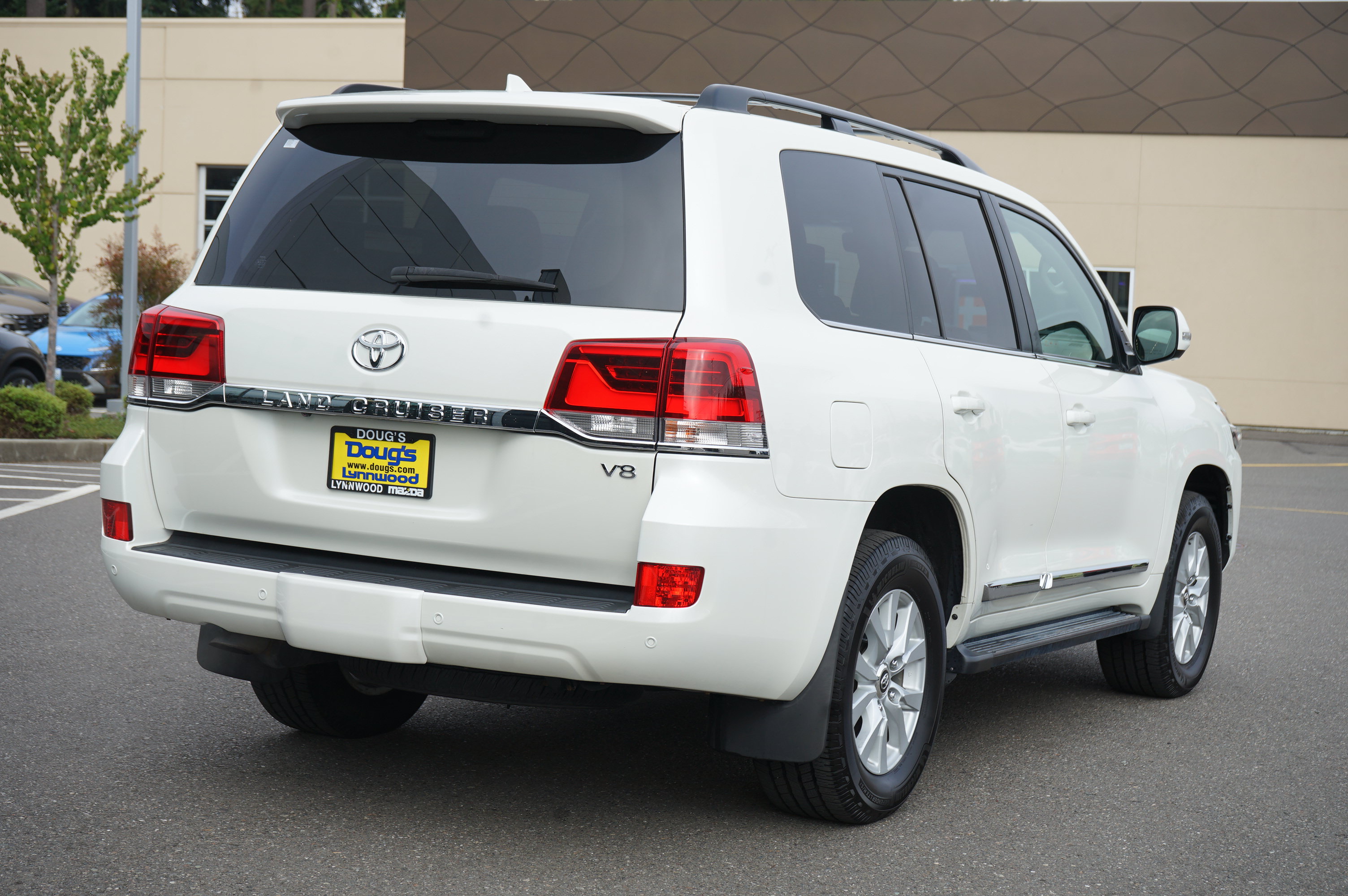 Used 2018 Toyota Land Cruiser AWD/4WD image 3