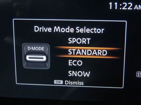 Certified 2025 Nissan Kicks SV image 30