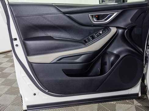 Used 2022 Subaru Forester Limited image 37