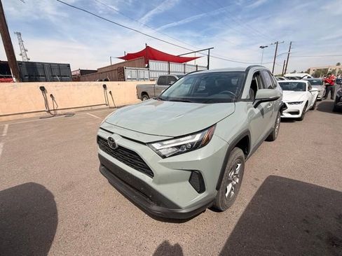 Used 2023 Toyota RAV4 XLE image 5