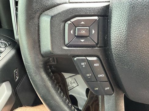 Used 2019 Ford F150 XLT w/ Equipment Group 301A Mid AWD/4WD image 18