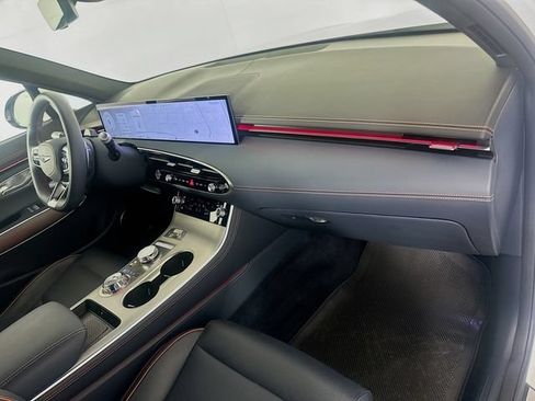 Certified 2026 Genesis GV70 3.5T Sport Advanced AWD/4WD image 30