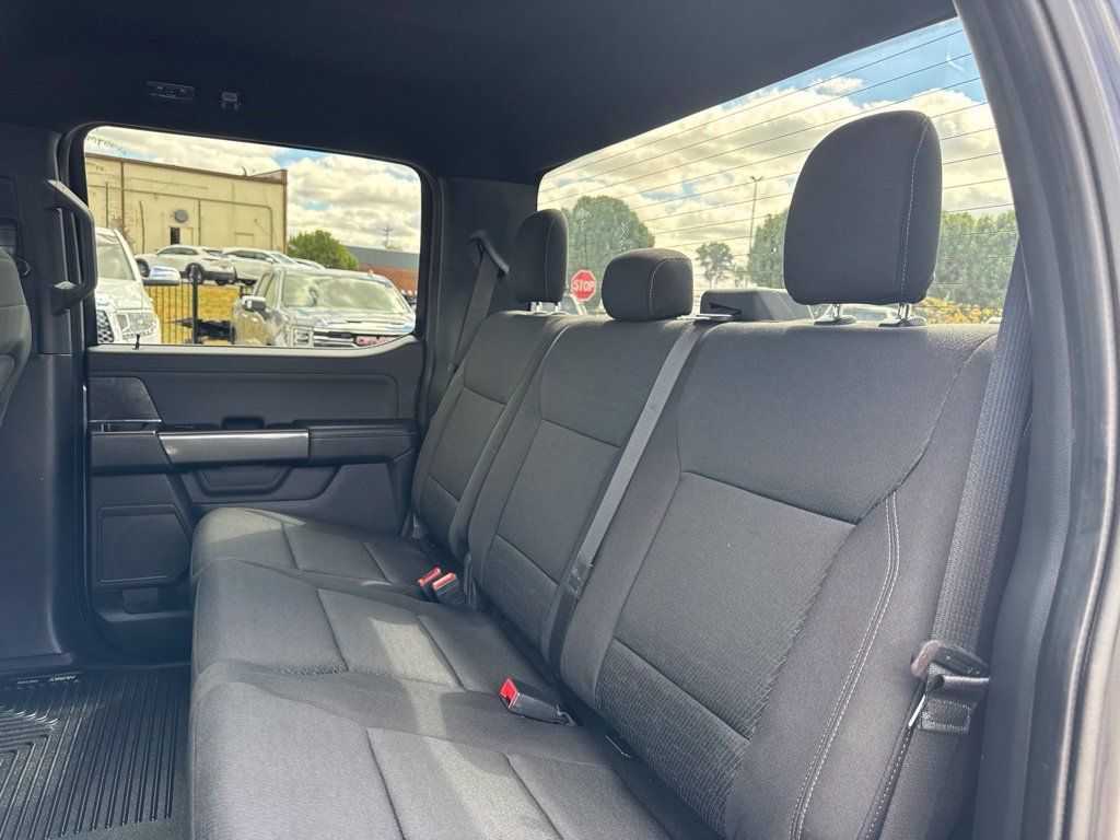 Used 2022 Ford F150 XLT w/ Equipment Group 302A High AWD/4WD image 27
