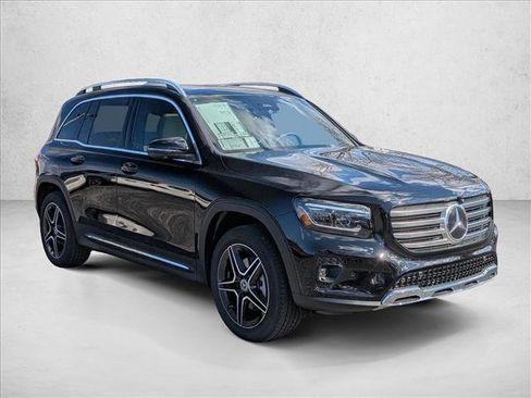 New 2026 Mercedes-Benz GLB 250 4MATIC image 6