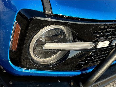 Used 2022 Ford Bronco Wildtrak image 27