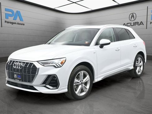 Used 2022 Audi Q3 2.0T Premium Plus w/ Premium Plus Package image 1