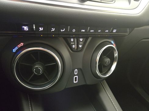 Certified 2023 Chevrolet Blazer LT FWD image 25