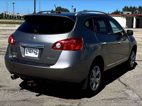 Used 2011 Nissan Rogue SV w/ Premium Pkg AWD/4WD image 9