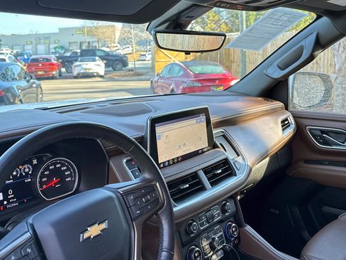 Used 2021 Chevrolet Suburban High Country image 20