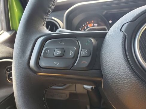 Certified 2025 Jeep Wrangler Rubicon image 26