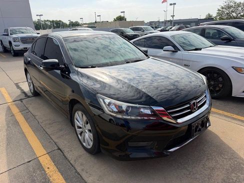 Used 2015 Honda Accord EX-L image 2