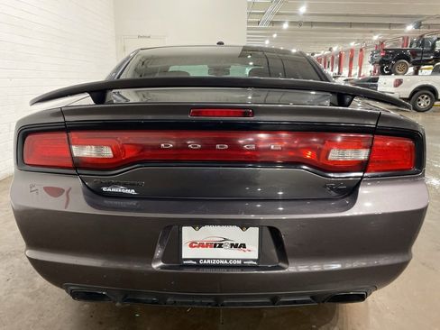 Used 2014 Dodge Charger R/T image 4