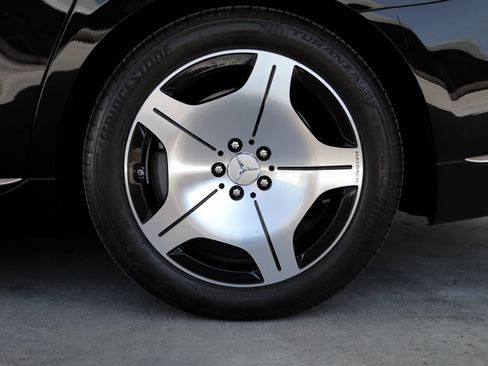 Used 2026 Mercedes-Benz Maybach S 580 4MATIC image 9