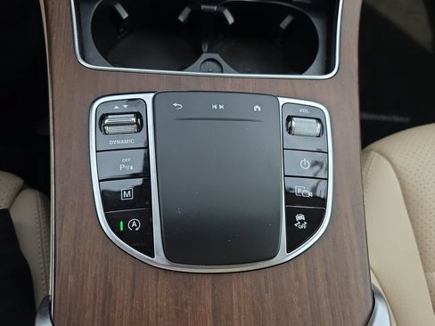 Certified 2022 Mercedes-Benz GLC 300 4MATIC w/ Premium Package Lite image 25