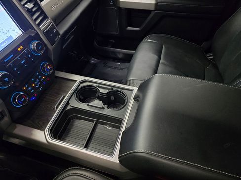 Used 2021 Ford F250 Lariat image 27