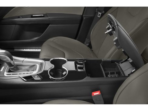 Used 2015 Ford Fusion Titanium FWD image 10