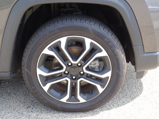 Used 2022 Jeep Compass Limited AWD/4WD image 26