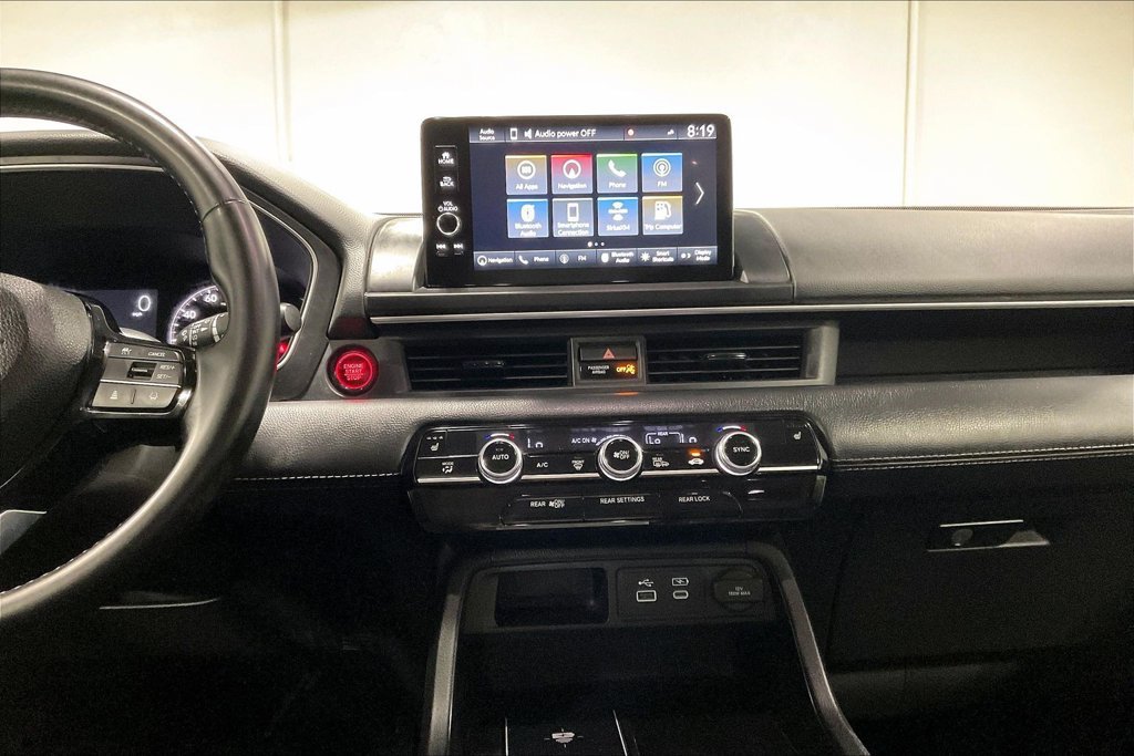 Used 2025 Honda Pilot Touring image 7
