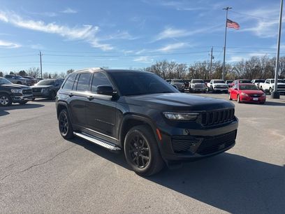 Used 2024 Jeep Grand Cherokee Altitude