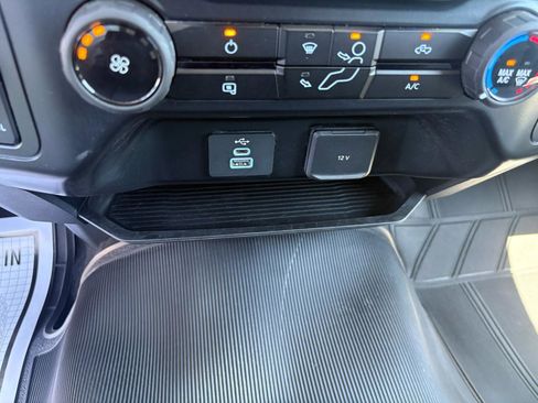 Used 2025 Ford F250 XLT AWD/4WD image 29