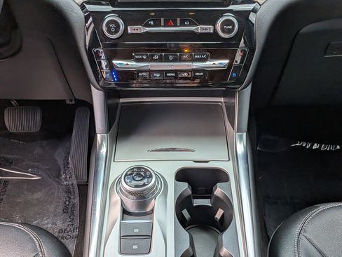 Used 2023 Ford Explorer Limited RWD image 21