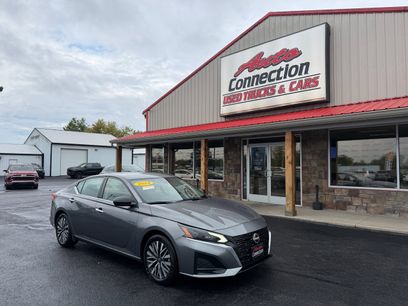 Used 2024 Nissan Altima 2.5 SV