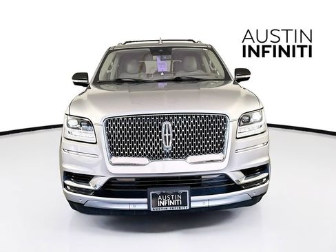 Used 2020 Lincoln Navigator Reserve w/ Luxury Package image 2