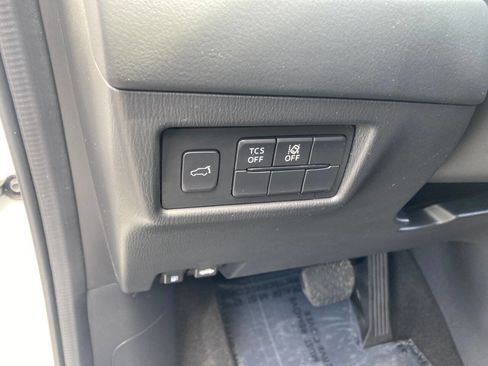 Used 2018 MAZDA CX-5 Touring w/ Preferred Equipment Package image 26