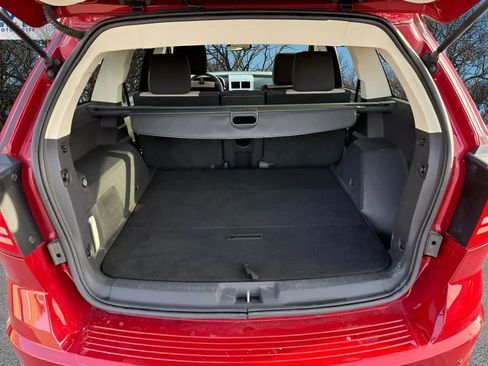 Used 2009 Dodge Journey SXT w/ Premium Convenience Group image 26