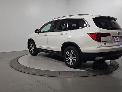 Used 2017 Honda Pilot EX-L image 3