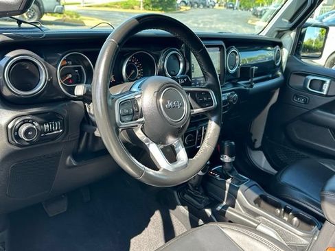 Used 2021 Jeep Wrangler Unlimited Sahara AWD/4WD image 36