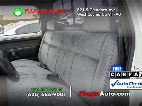 Used 1992 Dodge D/W Truck 250 image 9