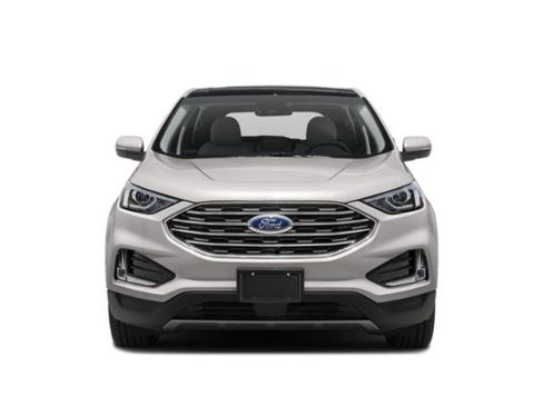 Used 2020 Ford Edge Titanium w/ Class II Trailer Tow Package AWD/4WD image 4