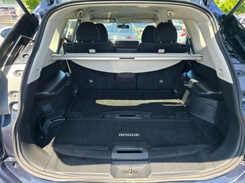 Used 2016 Nissan Rogue S FWD image 15