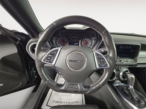Used 2017 Chevrolet Camaro LT w/ RS Package image 12