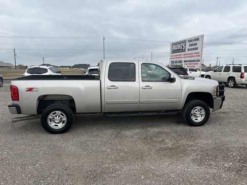 Used 2008 Chevrolet Silverado 2500 LTZ w/ Suspension Package, Off-Road image 6