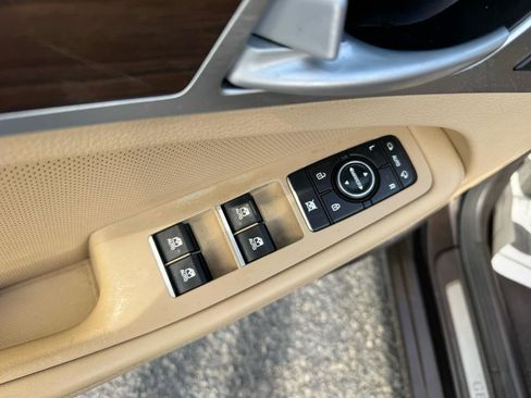 Used 2015 Hyundai Genesis 3.8 w/ Option Group 03 image 13