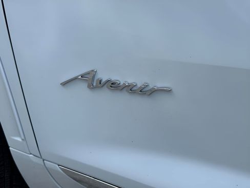 New 2026 Buick Enclave Avenir w/ Super Cruise Package FWD image 7