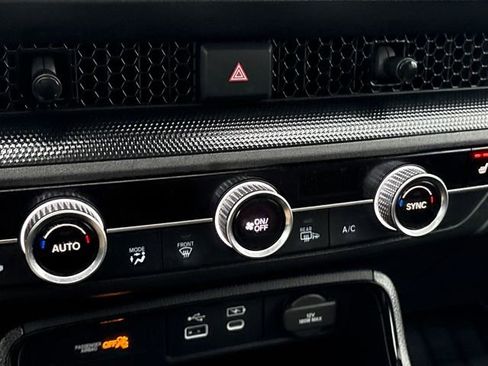Used 2023 Honda CR-V EX image 17