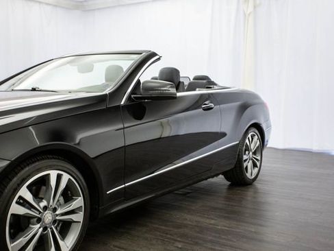 Used 2016 Mercedes-Benz E 400 Cabriolet w/ Premium 1 Package image 31