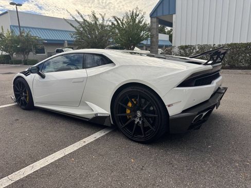 Used 2015 Lamborghini Huracan LP 610-4 image 6
