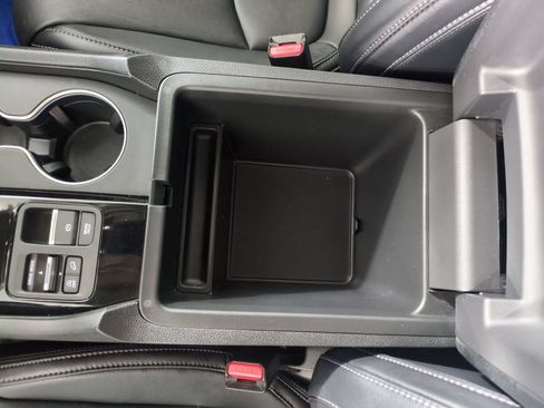 Certified 2025 Honda Pilot Touring image 30