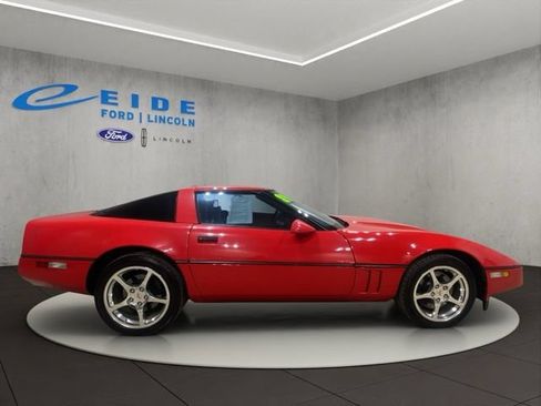 Used 1989 Chevrolet Corvette Coupe RWD image 6