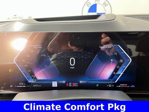 Certified 2024 BMW X7 xDrive40i w/ Premium Package image 4
