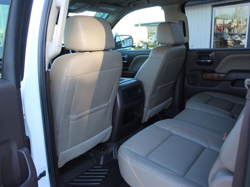 Used 2018 GMC Sierra 1500 SLT image 23