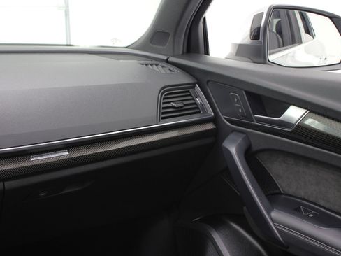 Used 2020 Audi SQ5 Premium Plus w/ Premium Plus Package image 56