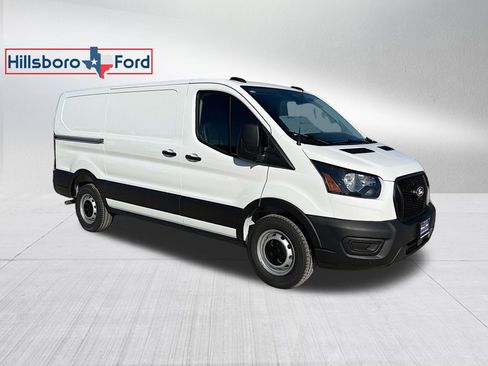 New 2026 Ford Transit 150 Low Roof w/ Load Area Protection Package RWD image 4
