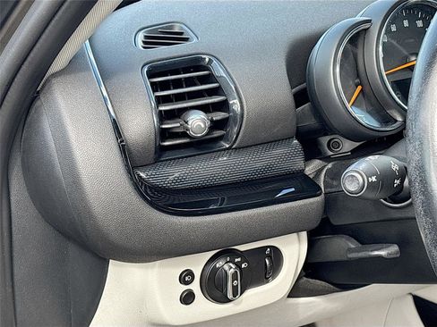 Used 2016 MINI Cooper Clubman S image 10