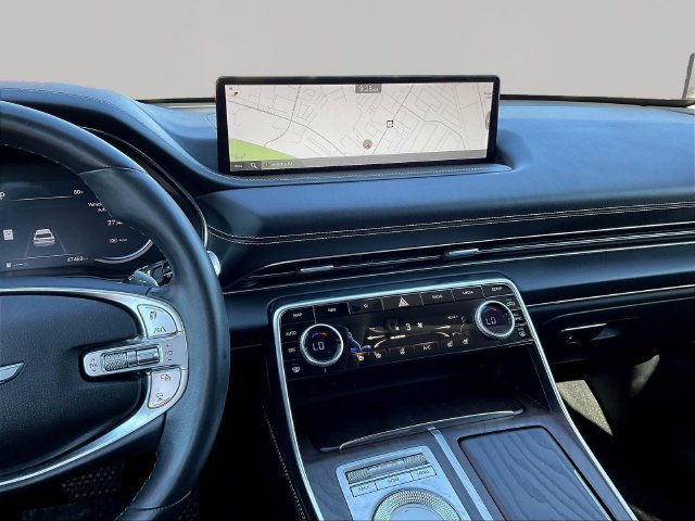 Used 2022 Genesis GV80 2.5T AWD/4WD image 11